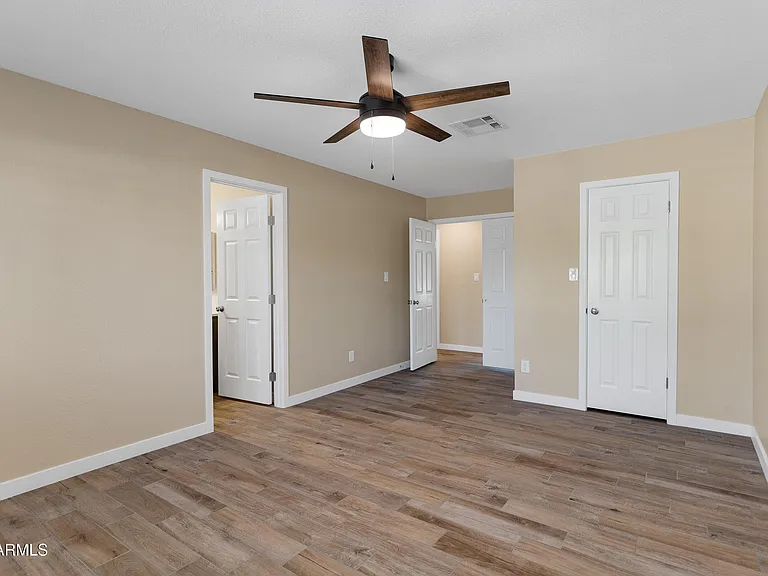 18408 N 46th Dr — Photo 29