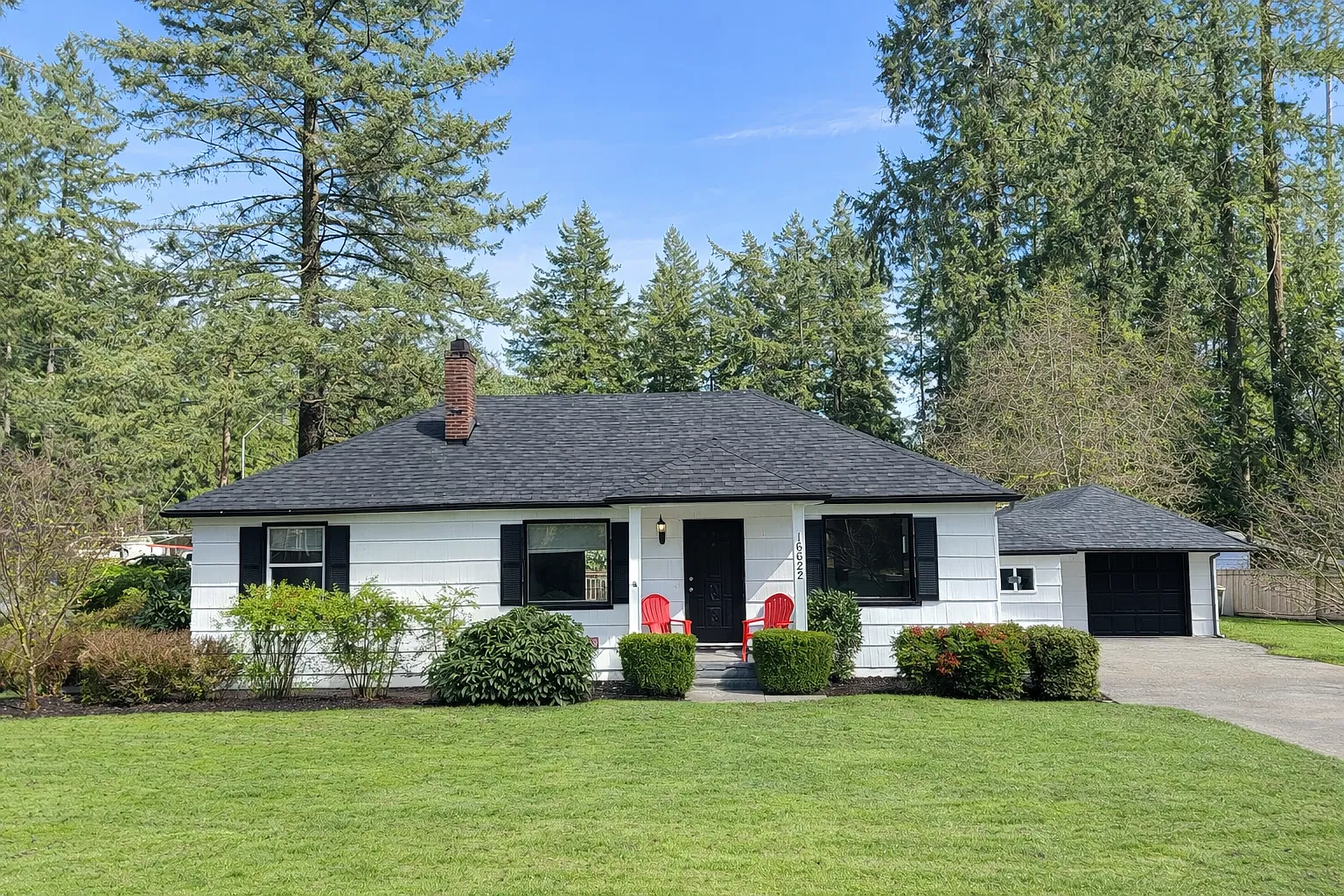 3 bed, 1926 sqft, $3,295 — Photo 1