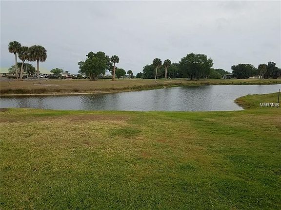 4th image of 1707 Golfview Dr