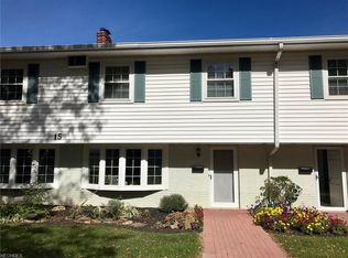 15 Meadowlawn Dr UNIT 5, Mentor, OH 44060