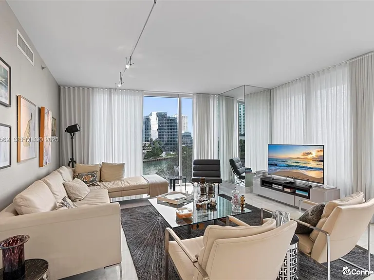 495 Brickell Ave #501 — Photo 6