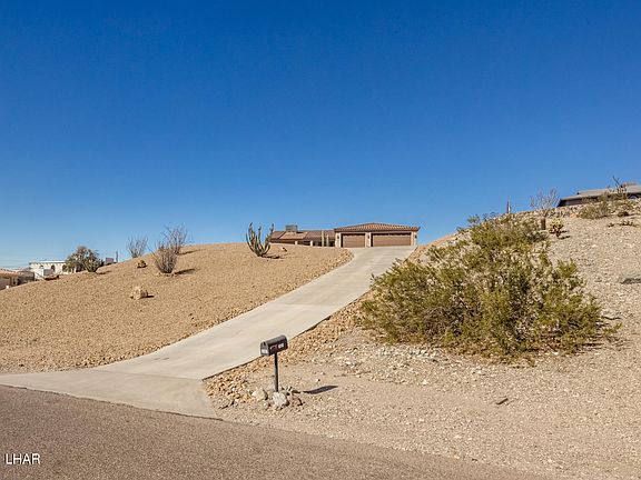 4th image of 3461 Amberwood Ave