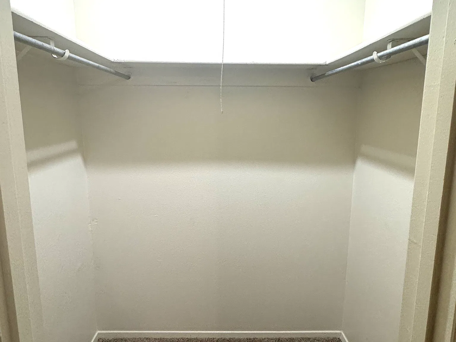 2 bed, 1.5 bath, 1064 sqft, $1,295 — Photo 4
