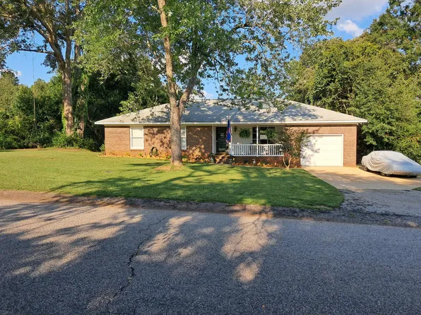 5785 Lost Creek Dr, Sumter, SC 29154