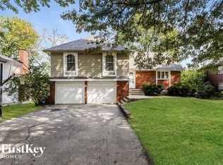 12731 Sycamore Ave, Grandview, MO 64030