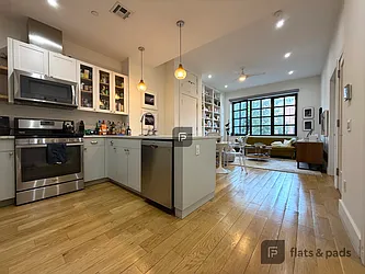 730 Franklin Avenue, #2A