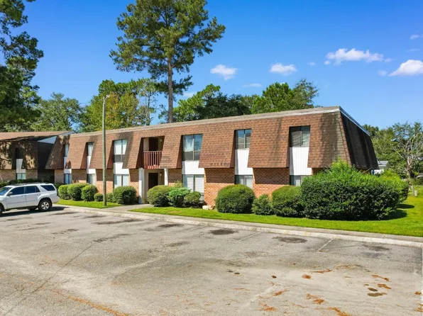 615 Carter Ln. #C6, Conway, SC 29526