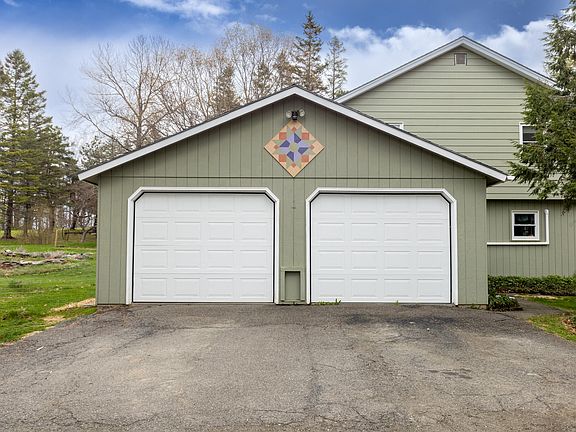 2nd image of 85 Norton Hill Road