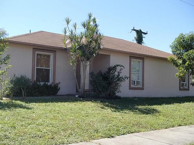 1st image of 745 NW 15th Ave