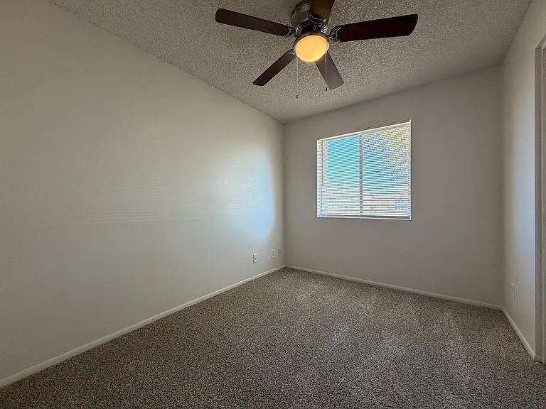 7127 W Ironwood Dr — Photo 9