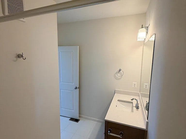 2548 Neabsco Common Pl — Photo 25