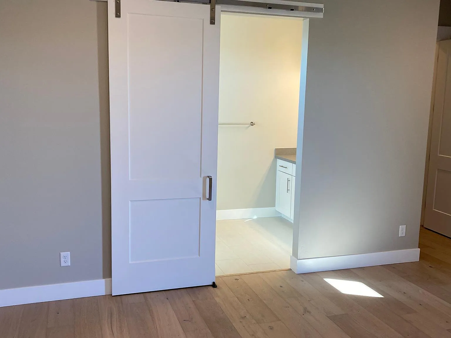 4611 E Cheshire Loop — Photo 3