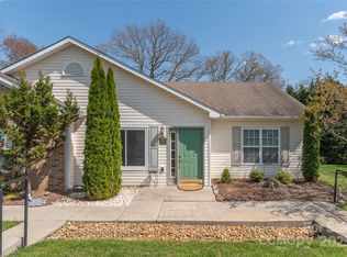 104 Kerlee St APT A, Black Mountain, NC 28711