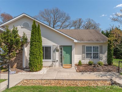 104 Kerlee St APT A, Black Mountain, NC, 28711