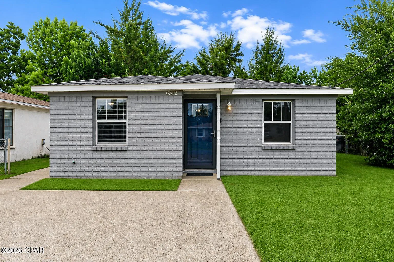 3 bed, 1151 sqft, $1,850 — Photo 2