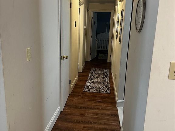2nd image of 1335 Douglas Ave Unit 1