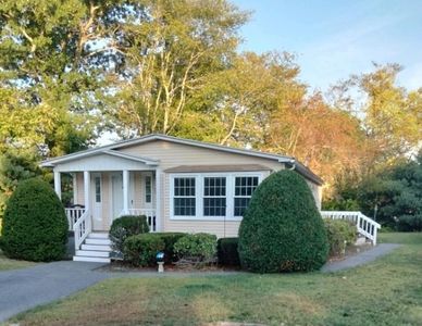 6 Chestnut Cir, Rockland, MA, 02370