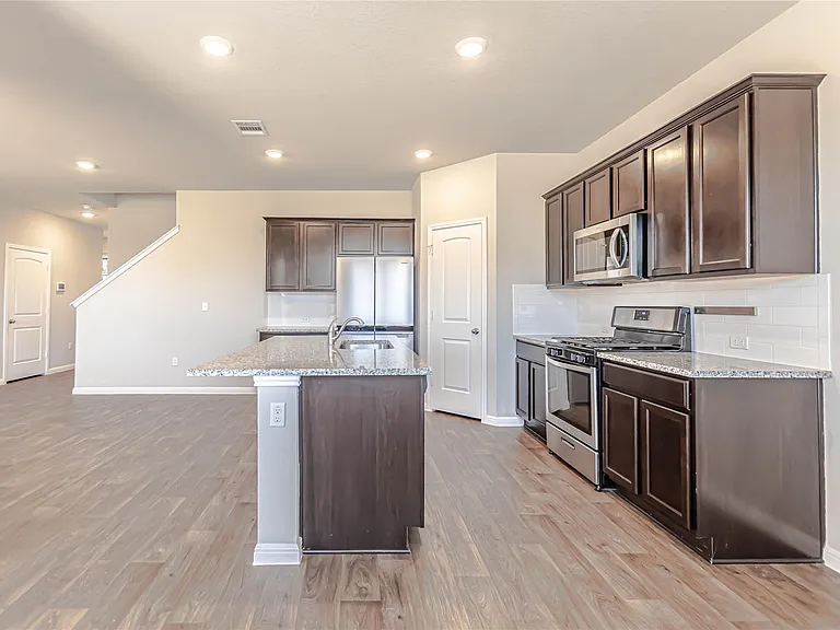 114 Mercer St — Photo 11