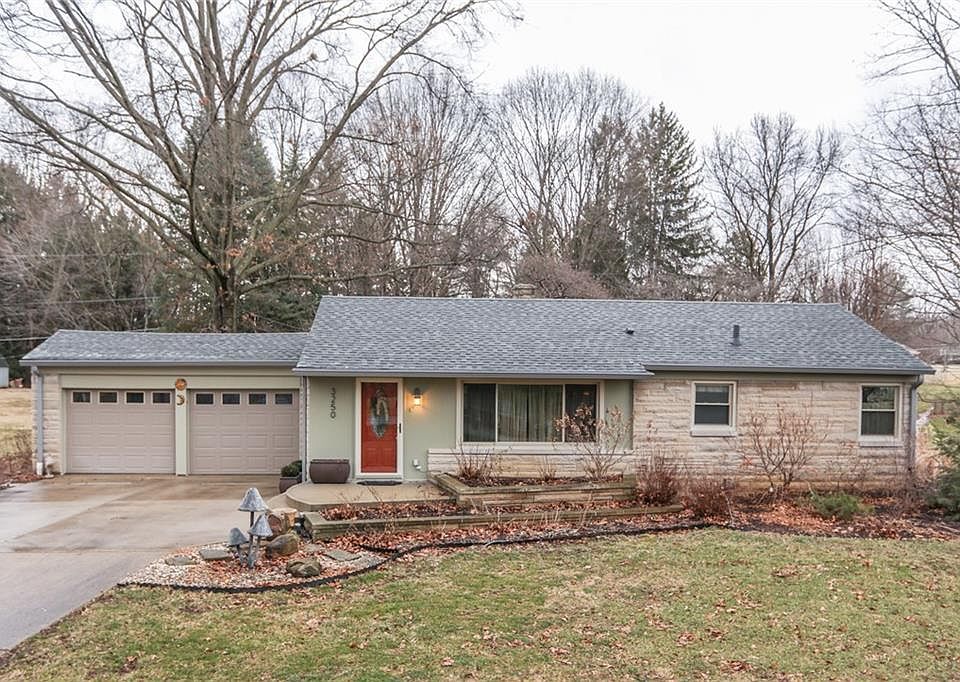 1st image of 3250 E Tulip Dr