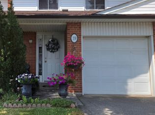 2380 Bromsgrove Rd #19, Mississauga, ON L5J4E6