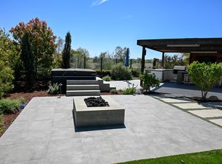 7912 Vista Guyaba, Carlsbad, CA 92009