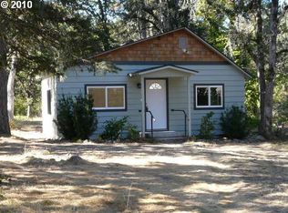 2297 Tucker Rd, Hood River, OR 97031