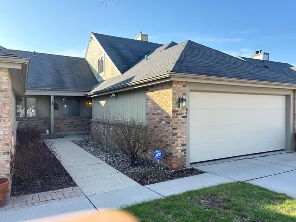 611 West Mulberry COURT, Bayside, WI 53217