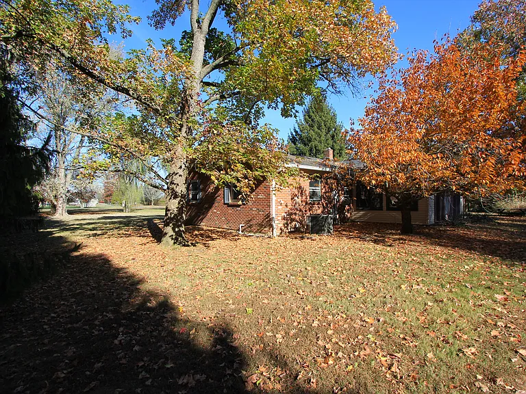 7485 E County Road 400 N — Photo 8