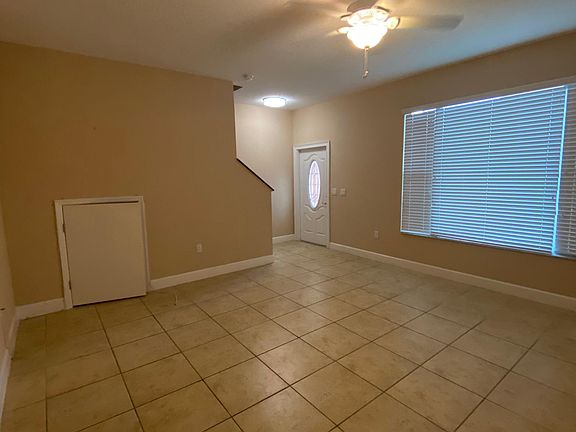 5th image of 157 Alexander Woods