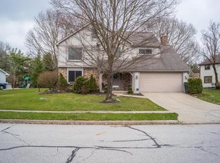 5209 Springfield Dr, Westerville, OH 43081