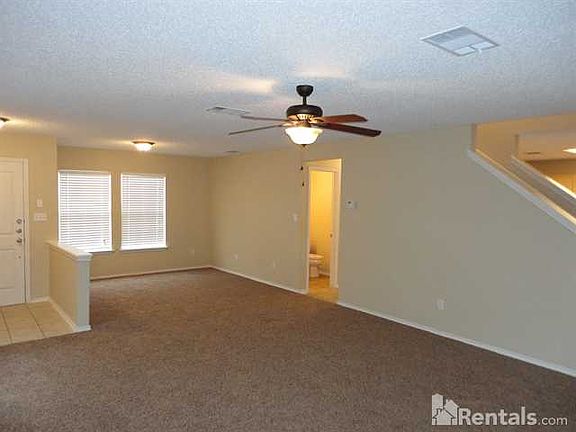 3rd image of 410 Fairfield Dr