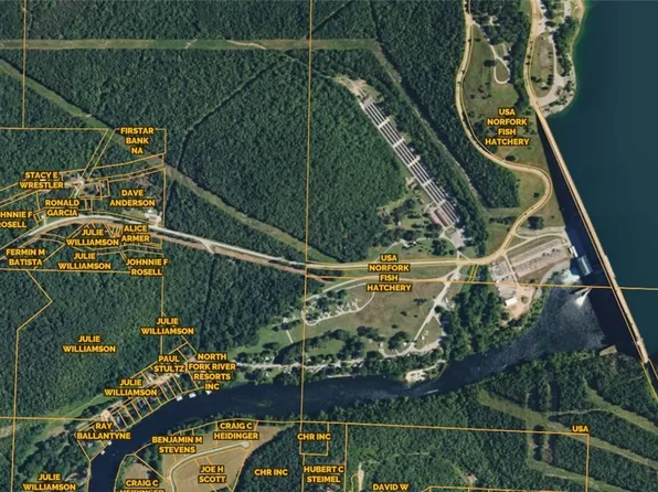 White Oak Dr, Mountain Home, AR 72653