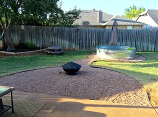 229 E Parkland Dr, Yukon, OK 73099