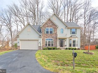 6 Braewood Dr, Stafford, VA 22556