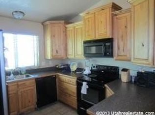 24 S 800 E, Springville, UT 84663
