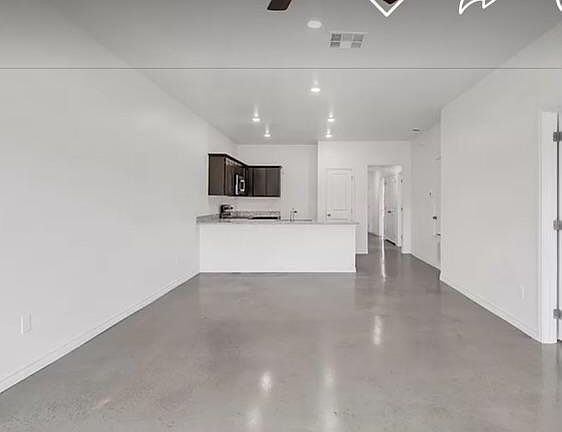 4th image of 1316 Concord Dr #A