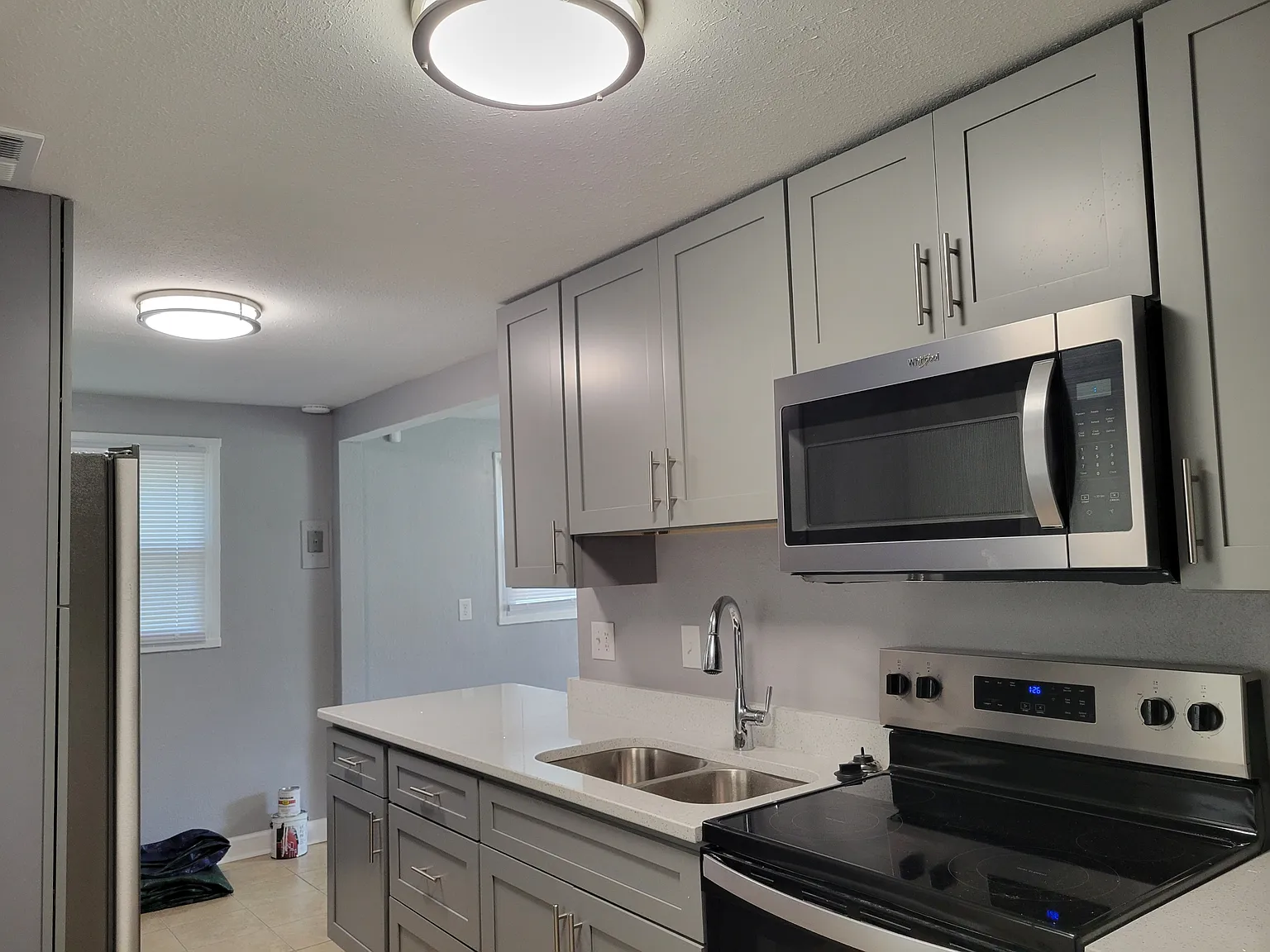 30 Jordan Dr - House — Photo 4