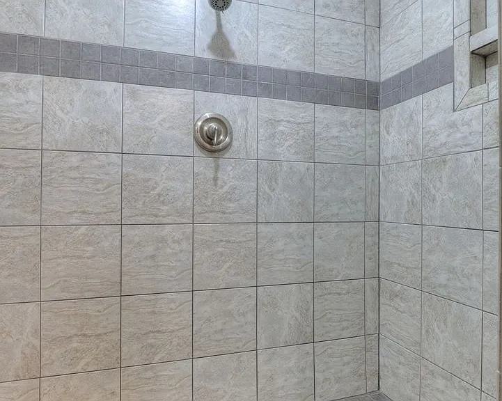 2303 Friendship Dr — Photo 22