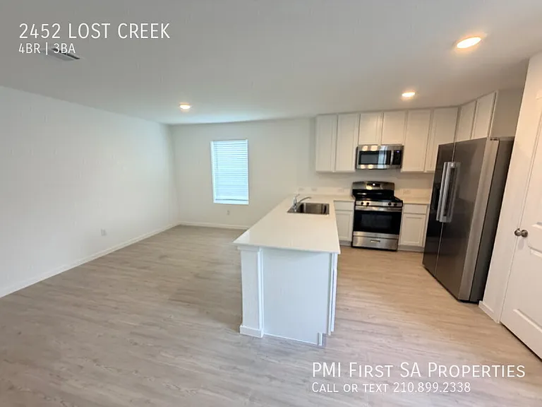 2452 Lost Creek Rd — Photo 5