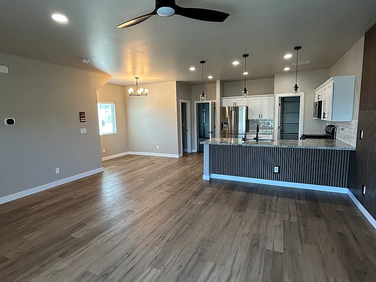 12217 Bliss Ave — Photo 13