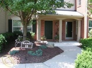 4038 Kirkway Ct, Howell, MI 48843