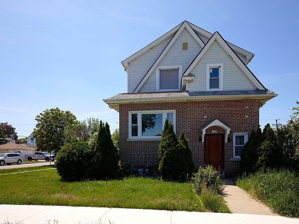 1st image of 1402 N 15th Ave
