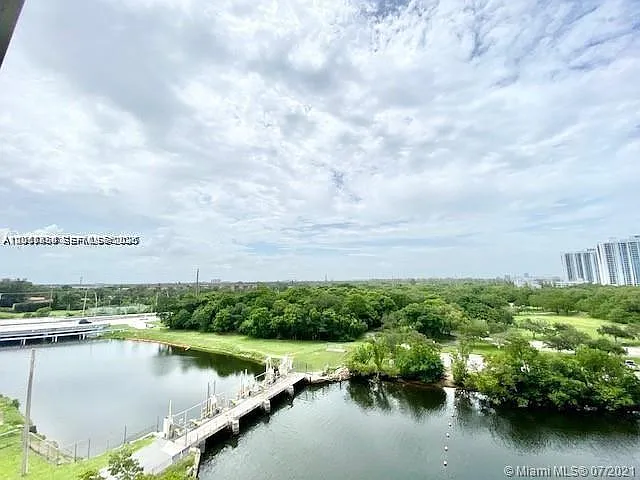 16385 Biscayne Blvd #702 — Photo 20