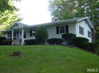 1210 S Liberty Church Rd, Pekin, IN 47165