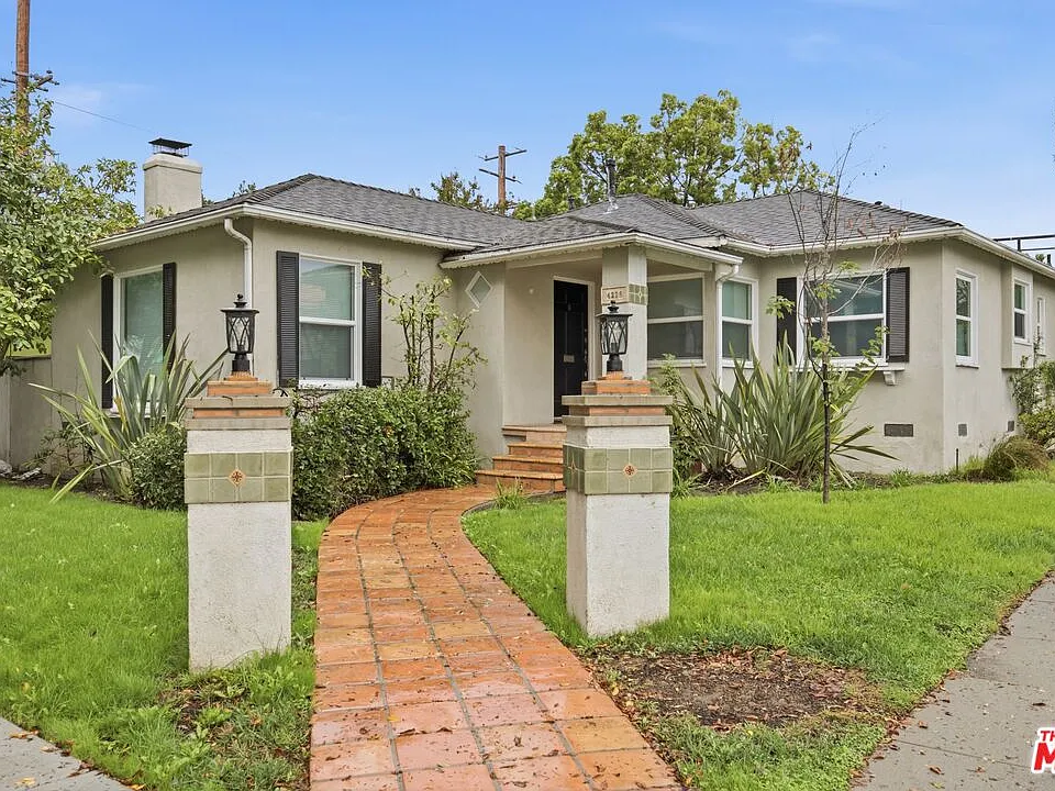 4236 Elenda St