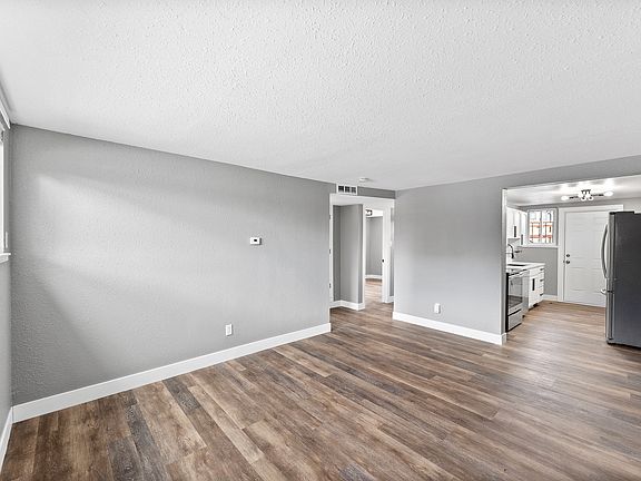 2nd image of 1100 Rosemary St APT 4