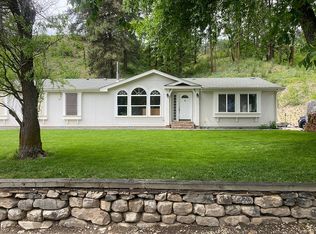 2 Fine Hill Rd, Kettle Falls, WA 99141