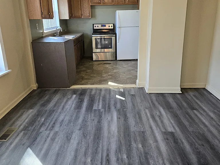 22 Biscayne Blvd — Photo 5