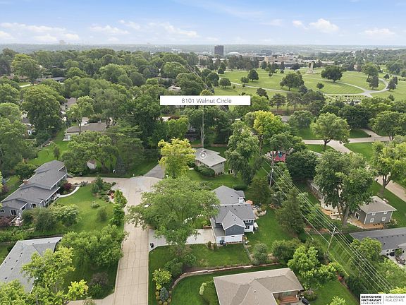 2nd image of 8101 Walnut Cir