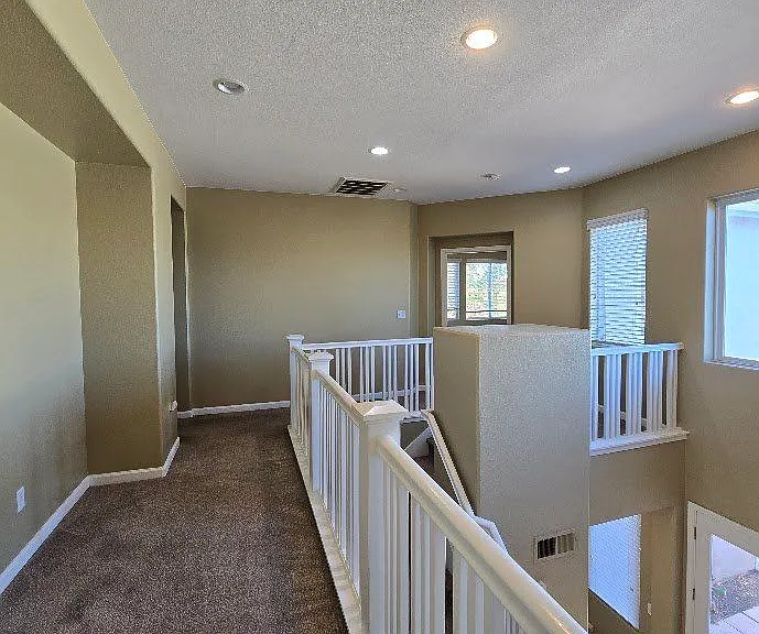 4225 N Del Rey Ave — Photo 42